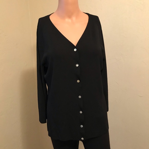 Carolyn Taylor Black Cardigan w/White Vintage Mother of Pearl Buttons Medium - Picture 3 of 4